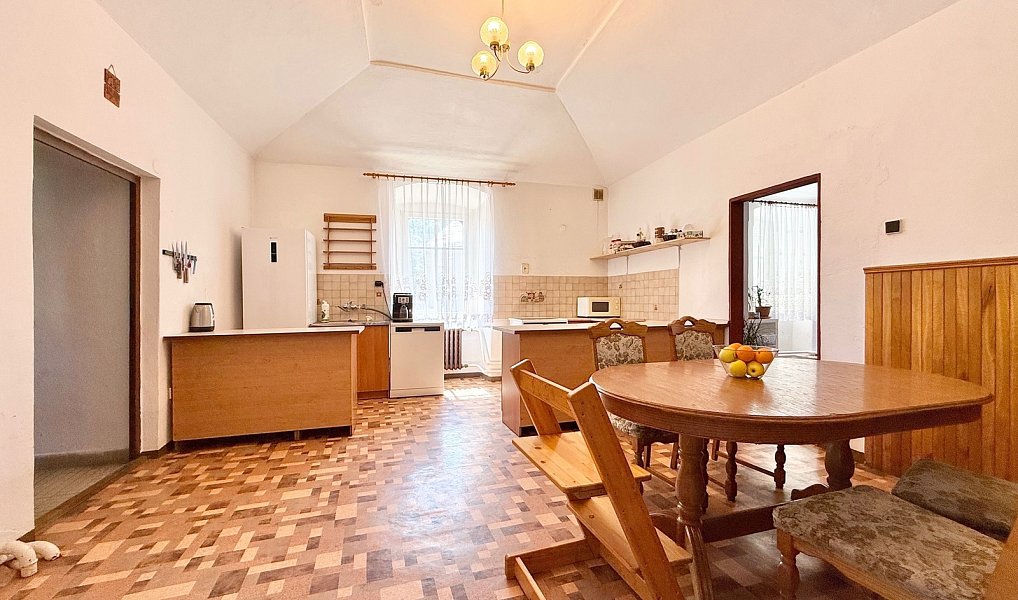 Prodej domu 373 m² s pozemkem 1 106 m², Hřivice – náhled fotky 10