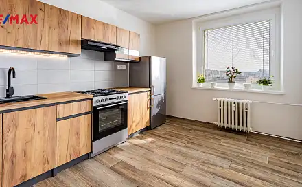 Prodej bytu 2+1 60 m², Železničářská, Česká Lípa