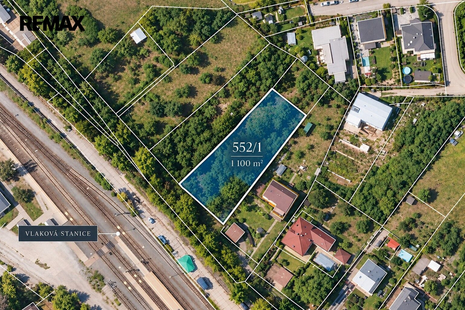 Prodej stavebního pozemku 1 100 m²