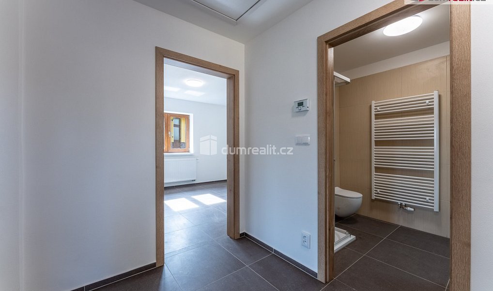 Prodej domu 80 m² s pozemkem 215 m², Kostelec – náhled fotky 6