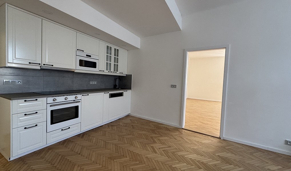 Pronájem bytu 2+1 68 m², Praha – náhled fotky 2