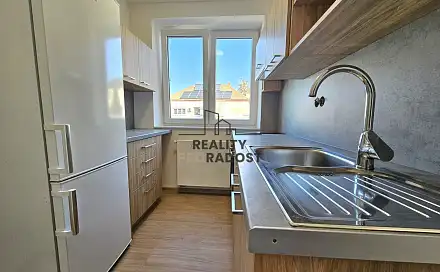 Pronájem bytu 2+1 43 m², Kolískova, Hodonín