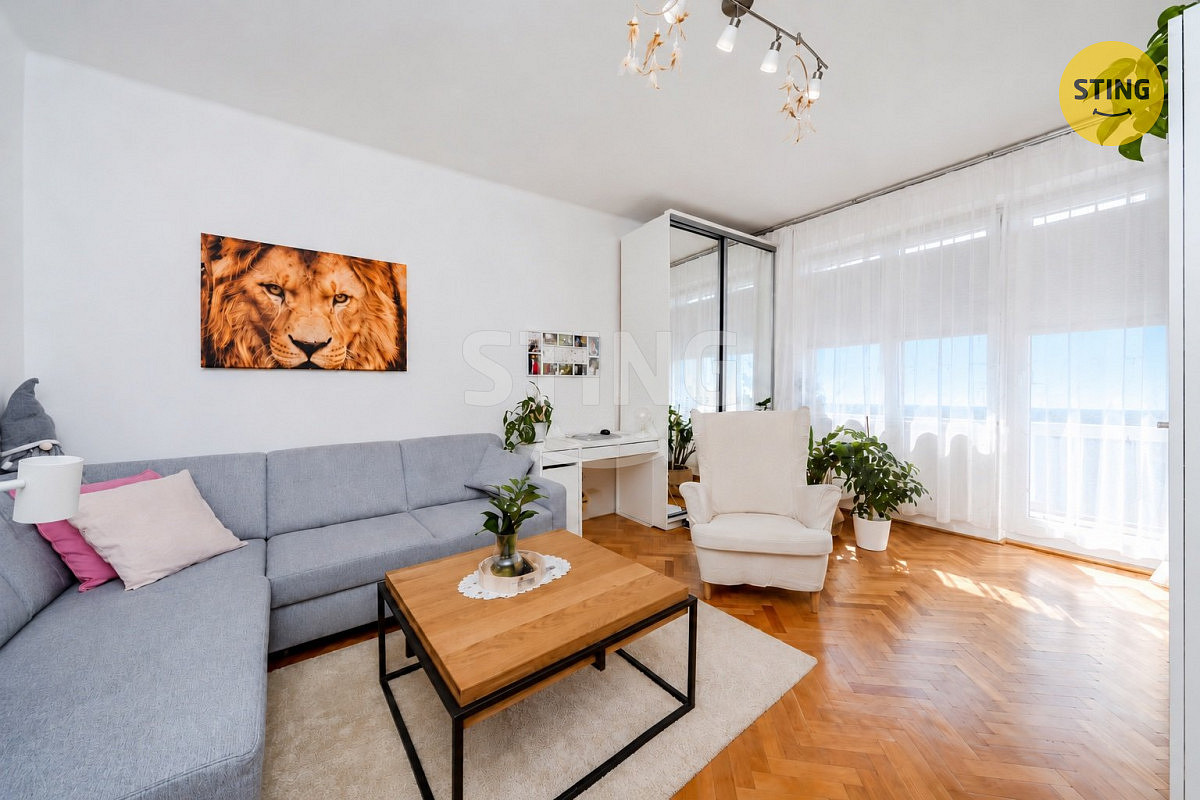 Prodej bytu 2+1 48 m² – fotografie 2