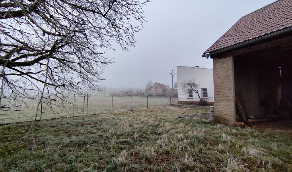 Prodej domu 130 m² s pozemkem 1 026 m², Lično – náhled fotky 6