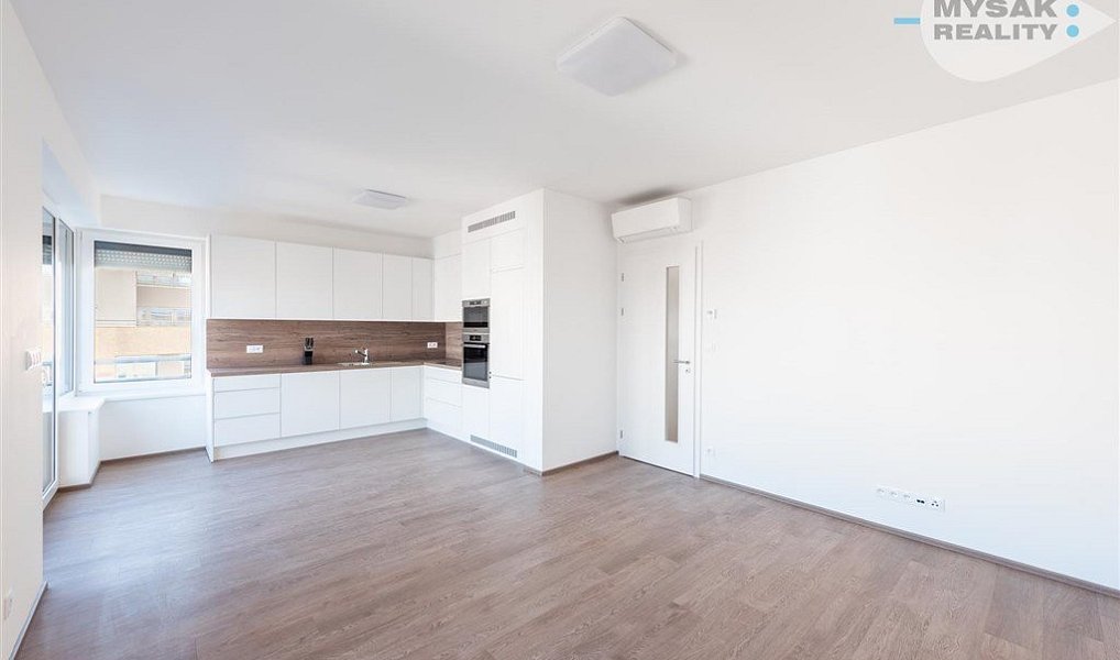 Pronájem bytu 3+kk 80 m², Praha – náhled fotky 6