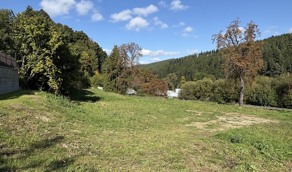 Prodej stavebního pozemku 2 685 m², Vimperk – náhled fotky 9
