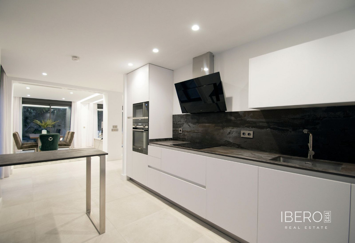 6+kk House in Marbella, Nueva Andalucía - Vista 5