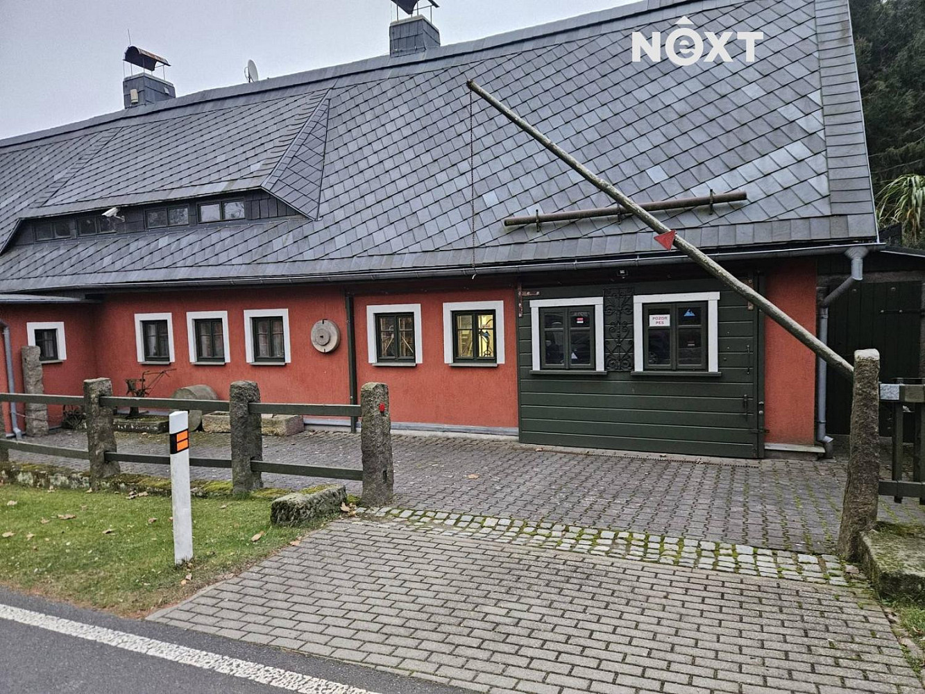 Prodej domu 260 m² s pozemkem 1 497 m² — photo 3