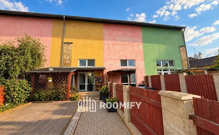 Prodej domu 200 m² s pozemkem 188 m², Dlouhá, Lenešice, okres Louny