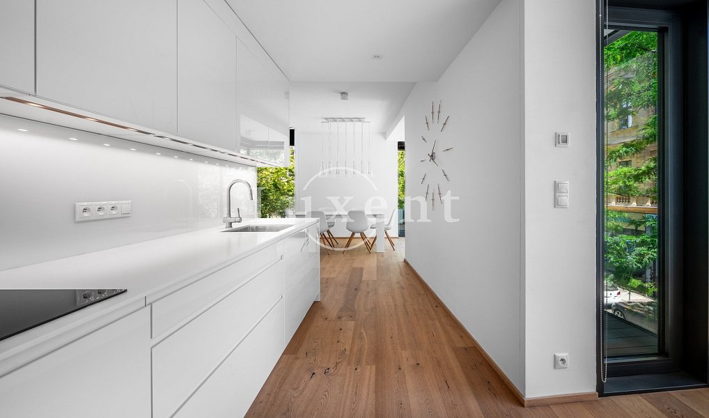 Prodej bytu 4+kk 177 m², Praha – náhled fotky 7