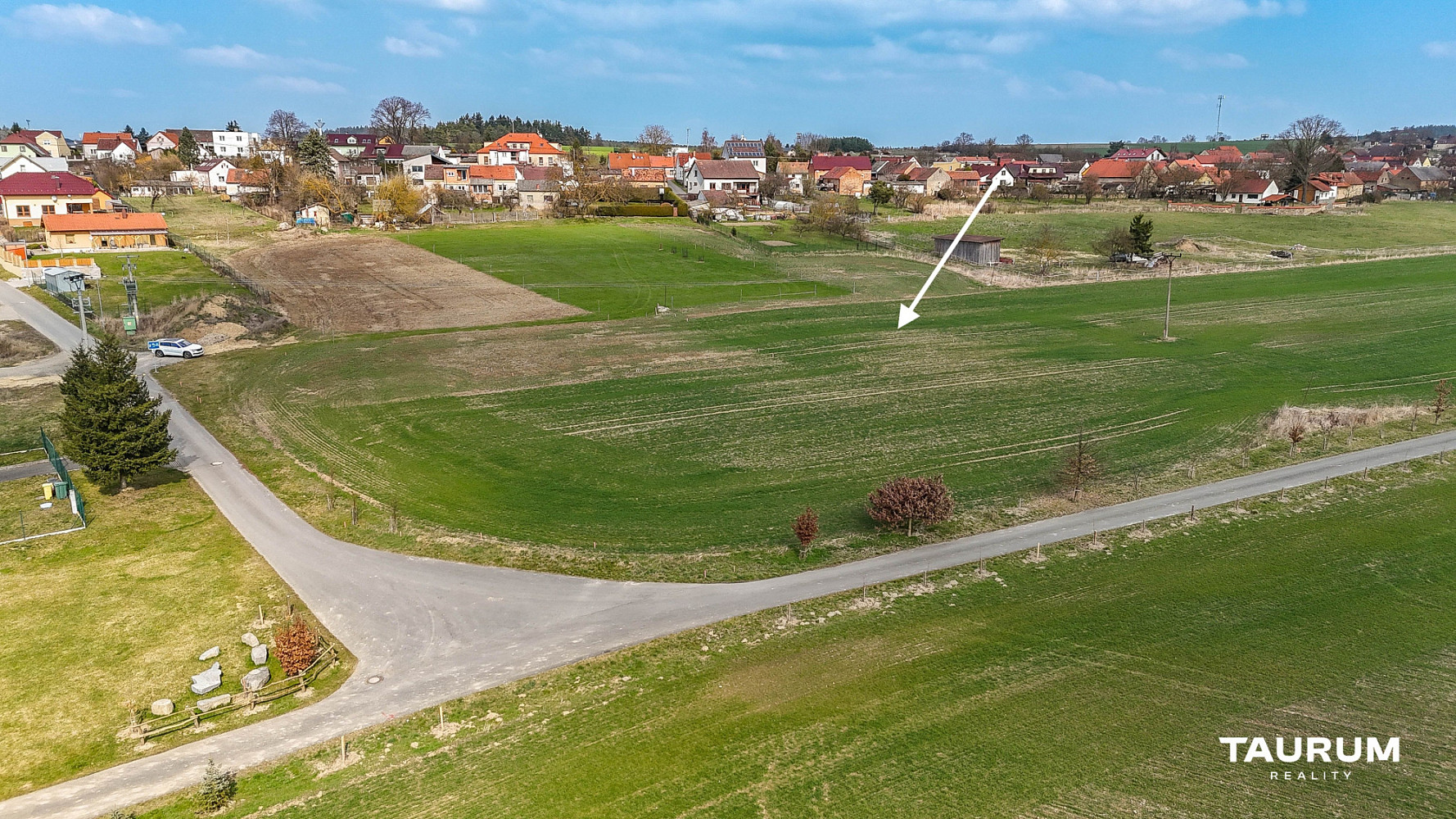 Prodej stavebního pozemku 988 m² – fotografie 4