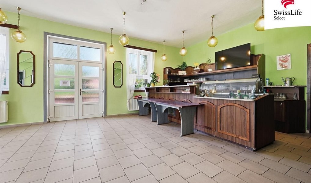 Prodej ubytovacího objektu 835 m², Stradouň – náhled fotky 2