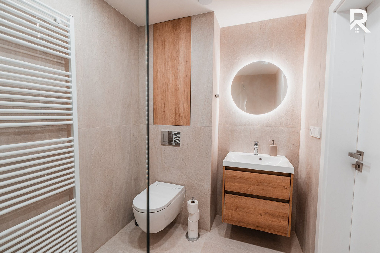 Prodej bytu 5+kk 109 m² — photo 2