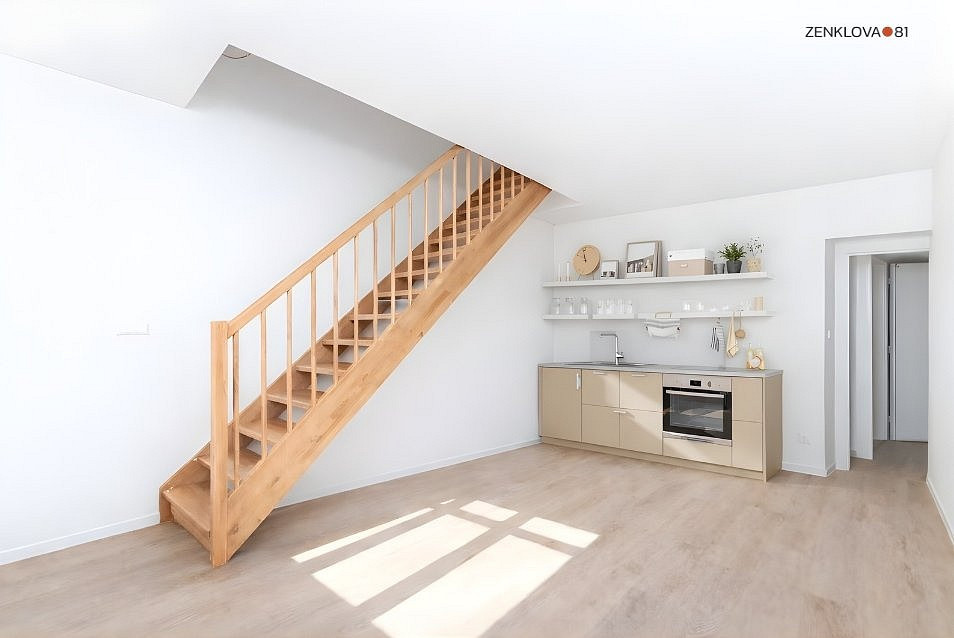 Prodej bytu 2+kk 48 m² — photo 2