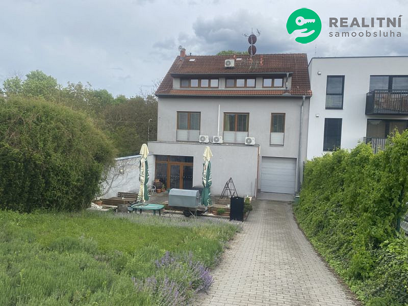 Prodej kanceláře 580 m² – fotografie 2