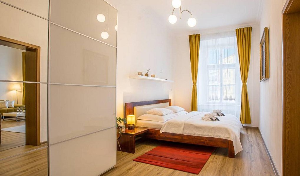 Pronájem bytu 2+1 100 m², Jindřichův Hradec – náhled fotky 10