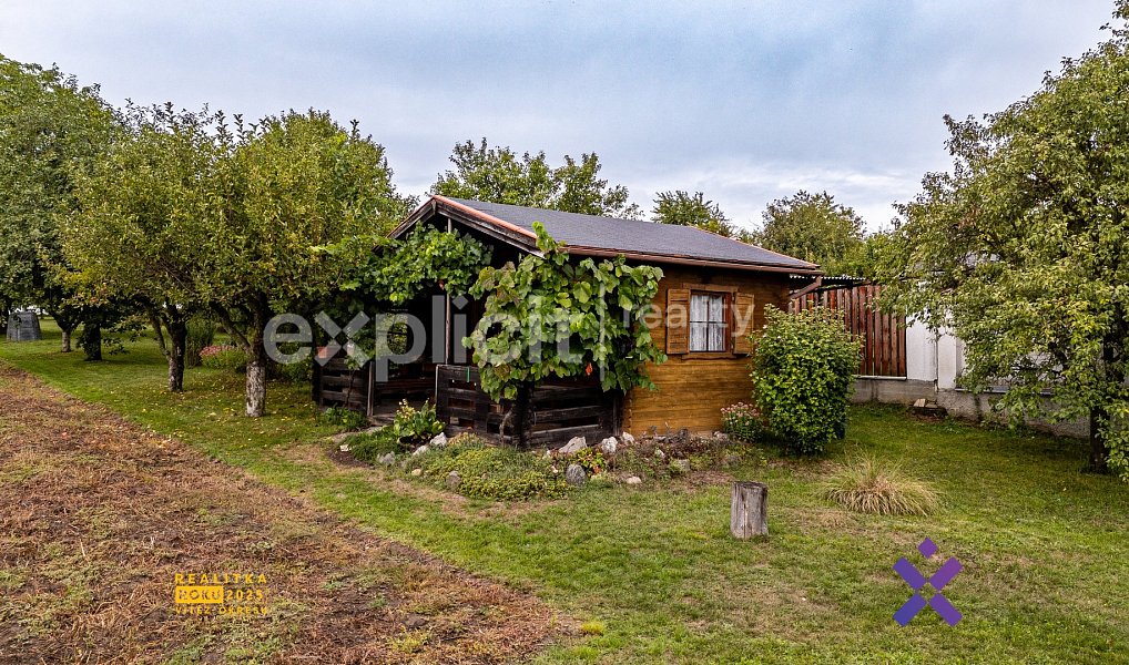 Prodej stavebního pozemku 1 825 m², Roštění – náhled fotky 13