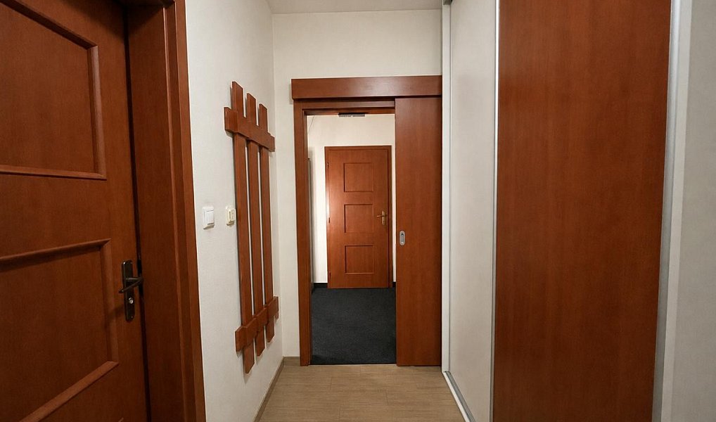 Prodej bytu 2+kk 49 m², Nučice – náhled fotky 12