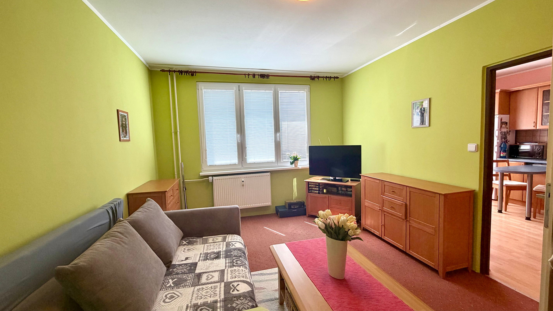 Pronájem bytu 1+1 36 m² — photo 2