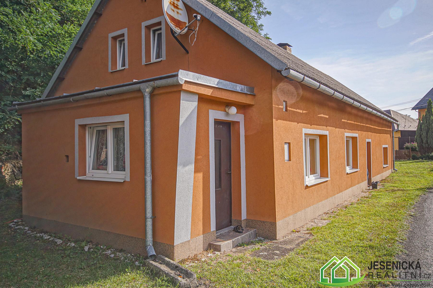 Prodej domu 240 m² s pozemkem 698 m² – fotografie 5