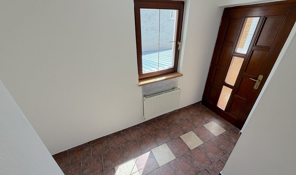 Prodej domu 184 m² s pozemkem 1 865 m², Tršice – náhled fotky 8