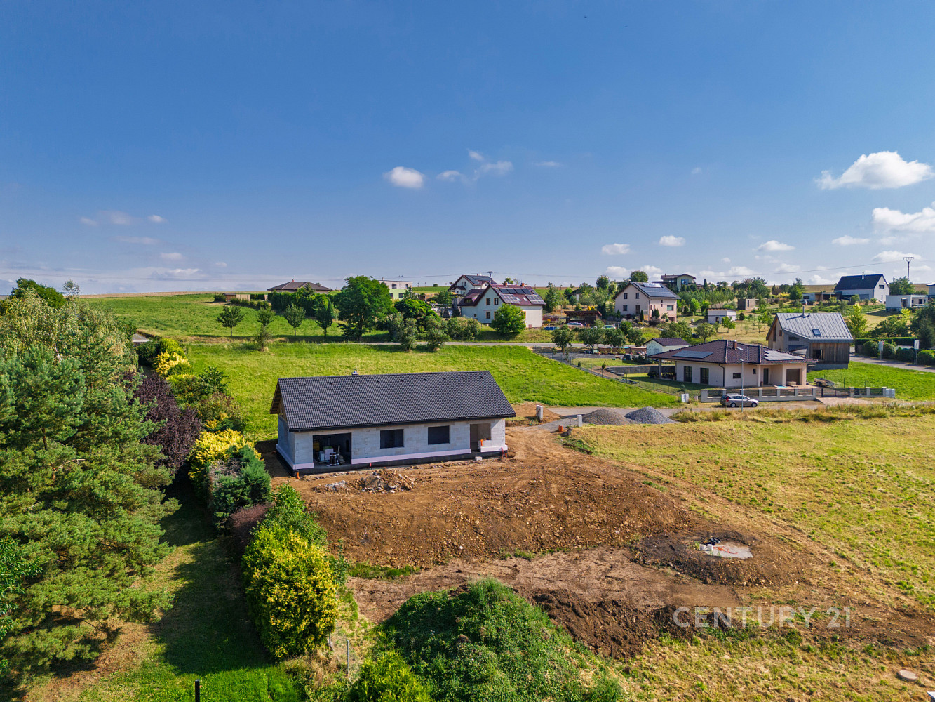 Prodej domu 131 m² s pozemkem 1 354 m² – fotografie 2