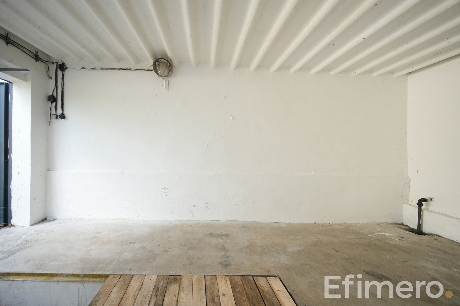 Prodej podsklepené garáže 18 m2, Tišnov – fotografie 5