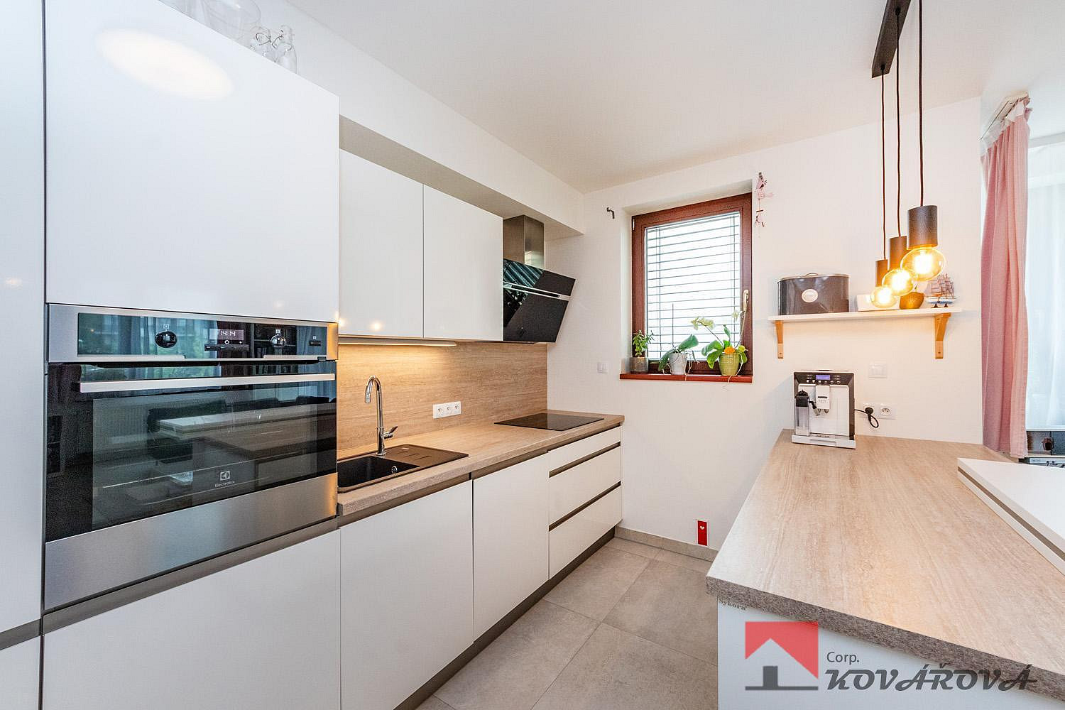 Prodej bytu 3+kk 95 m² — photo 2