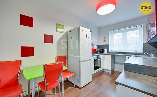 Prodej bytu 2+1 52 m², Tř. Maršála Malinovského, Uherské Hradiště