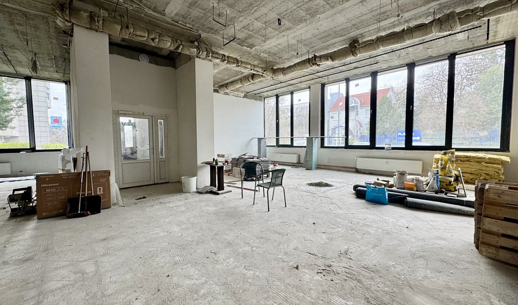 Pronájem obchodních prostor 350 m², Sokolov – náhled fotky 10