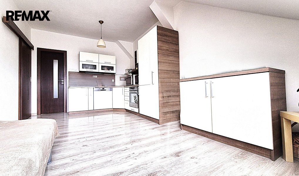 Prodej bytu atypického 85 m², Louny – náhled fotky 7