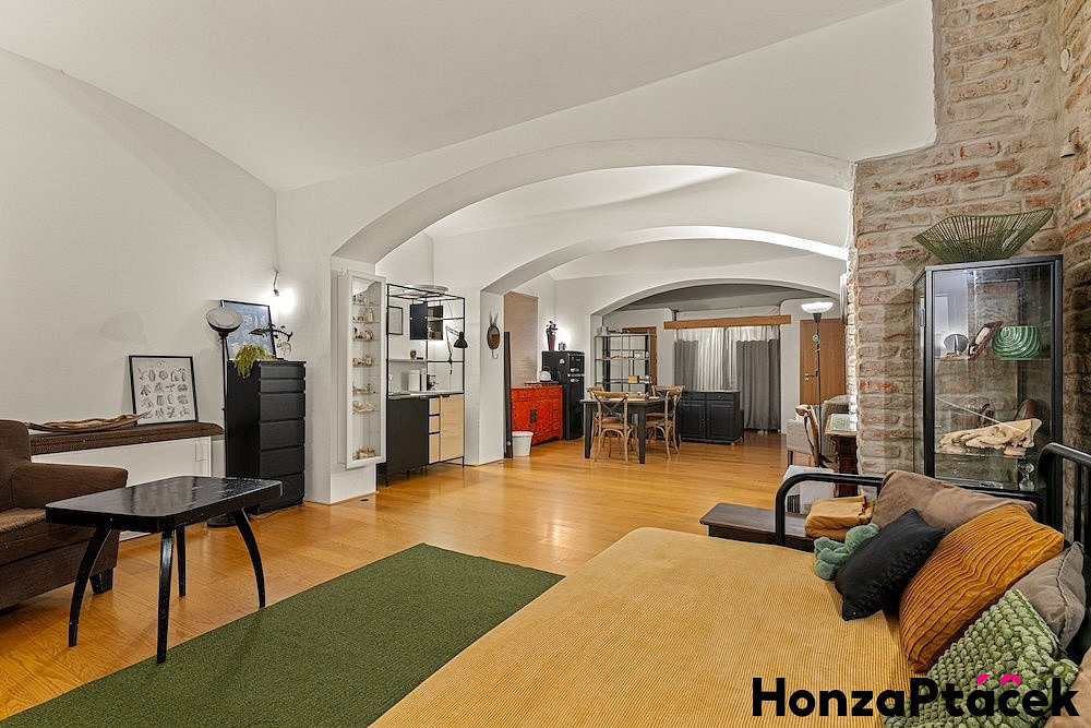 Prodej komerčního objektu (jiného typu) 66 m² — photo 5