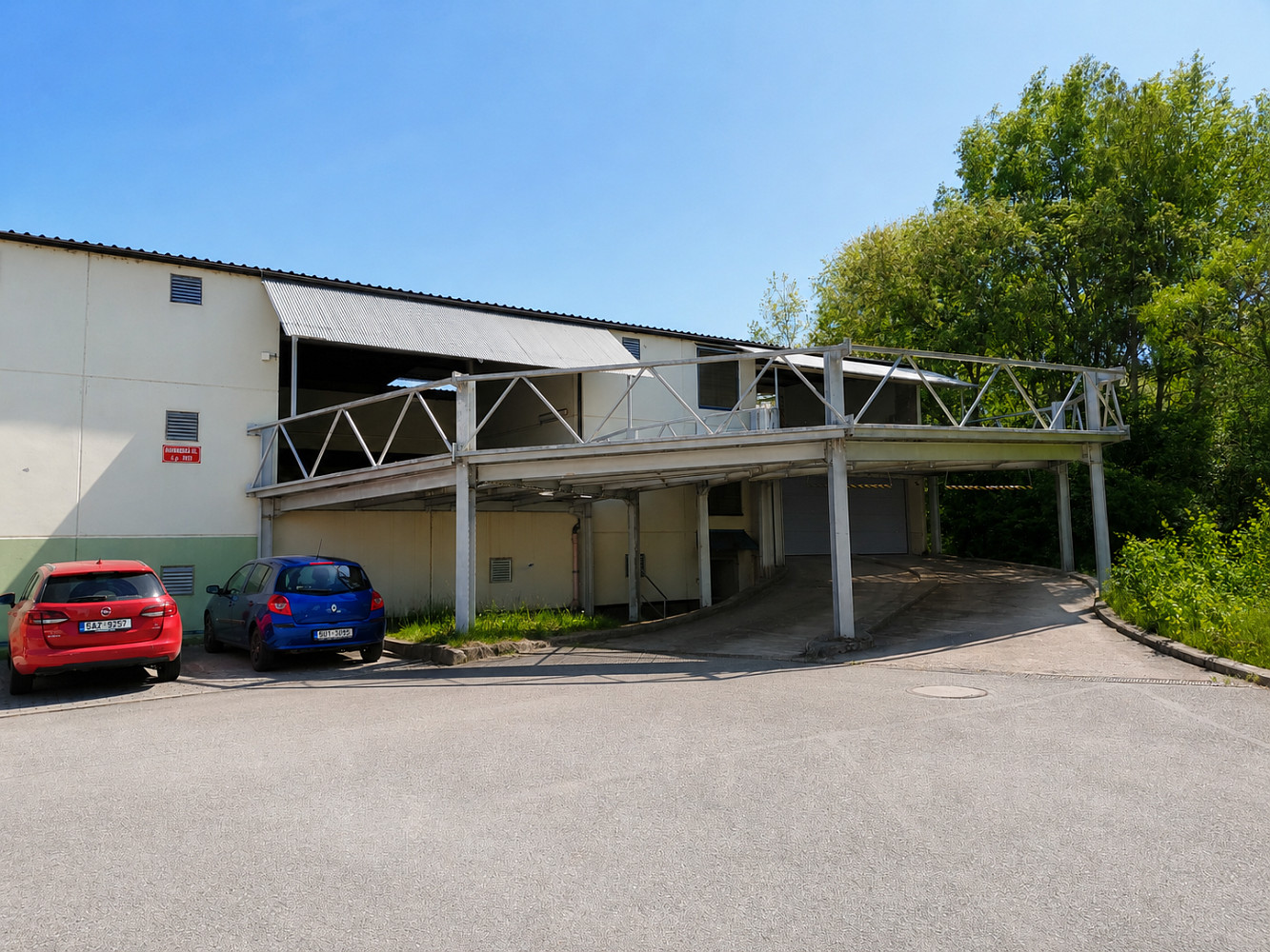 Pronájem garáže – tábor, sídliště nad lužnicí