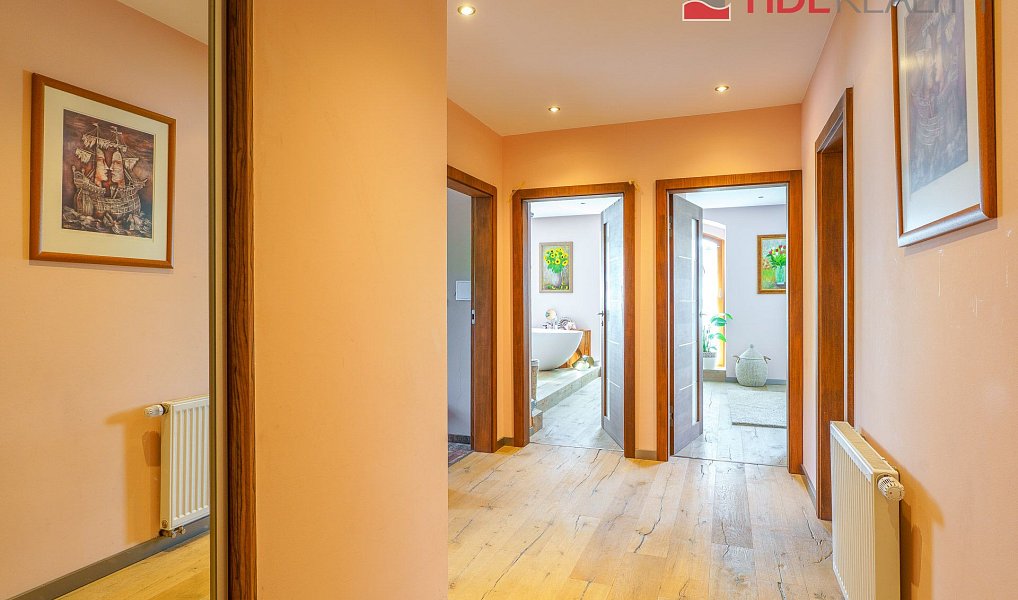 Prodej bytu 4+kk 162 m², Praha – náhled fotky 12