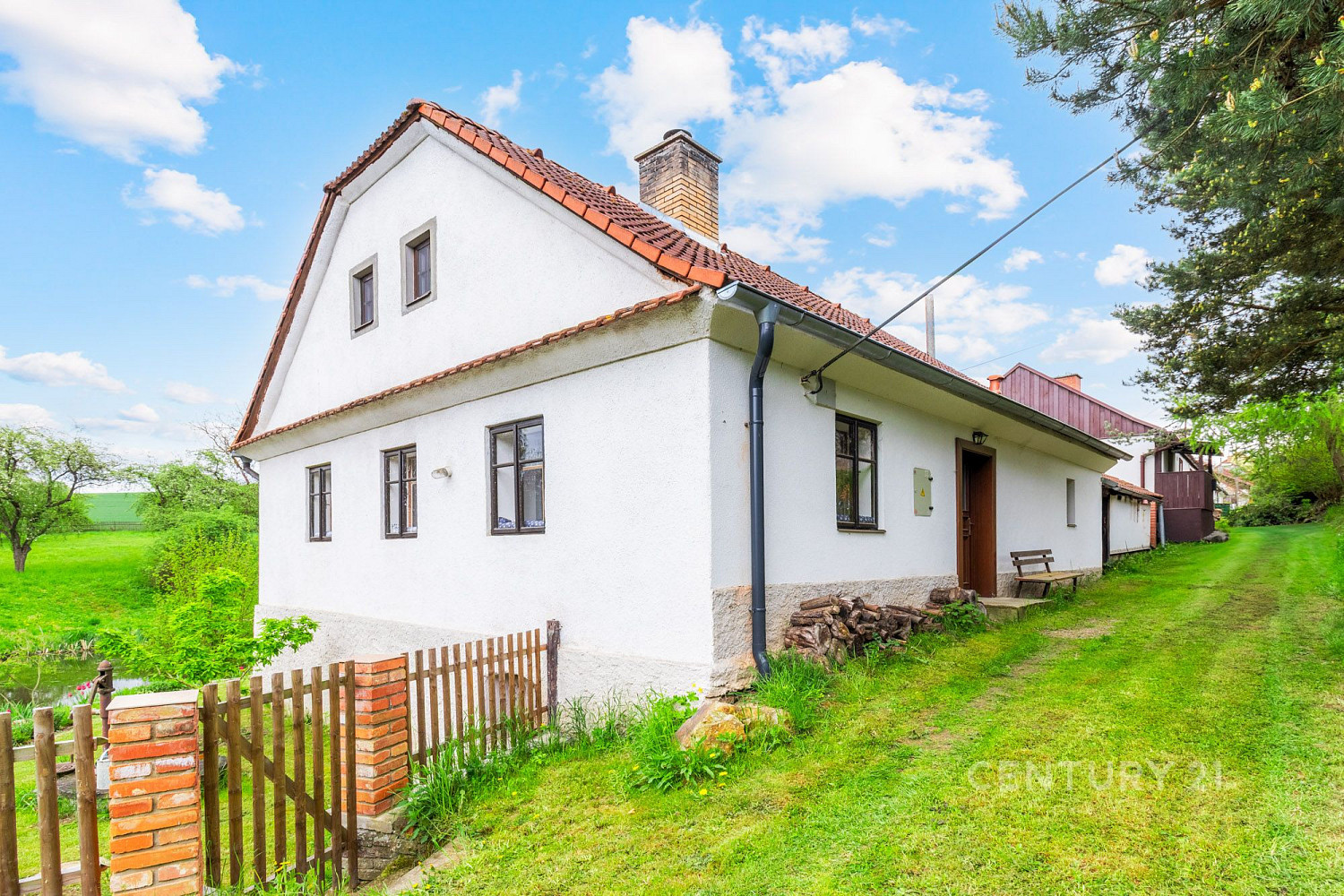 Prodej chaty/chalupy 100 m² s pozemkem 2 807 m²
