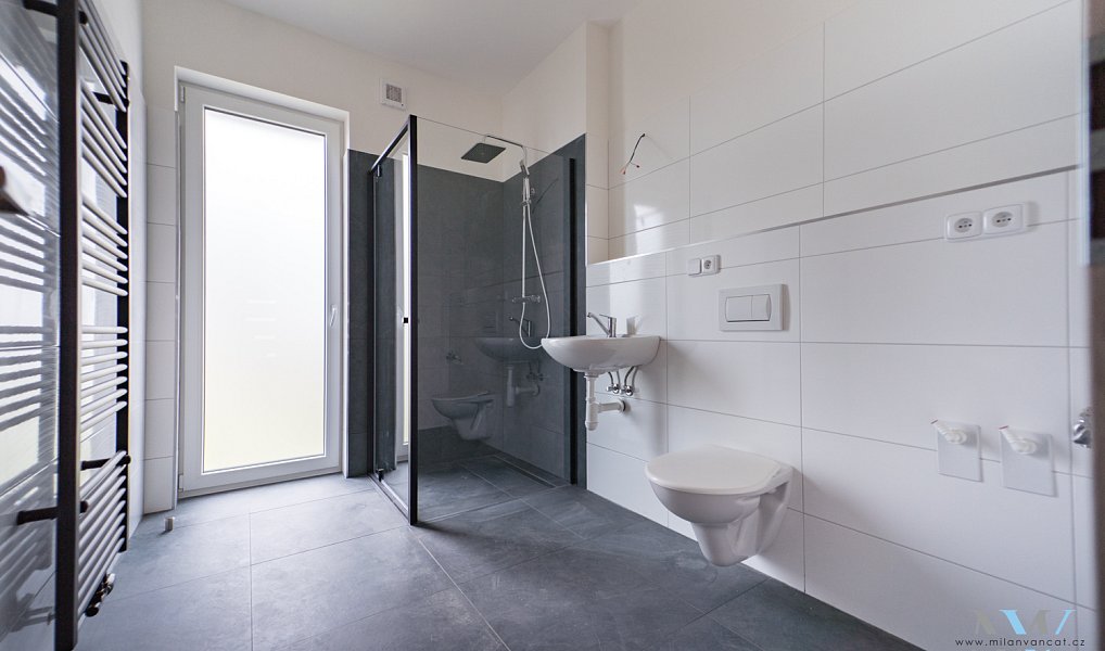Prodej domu 110 m² s pozemkem 304 m², Březnice – náhled fotky 6