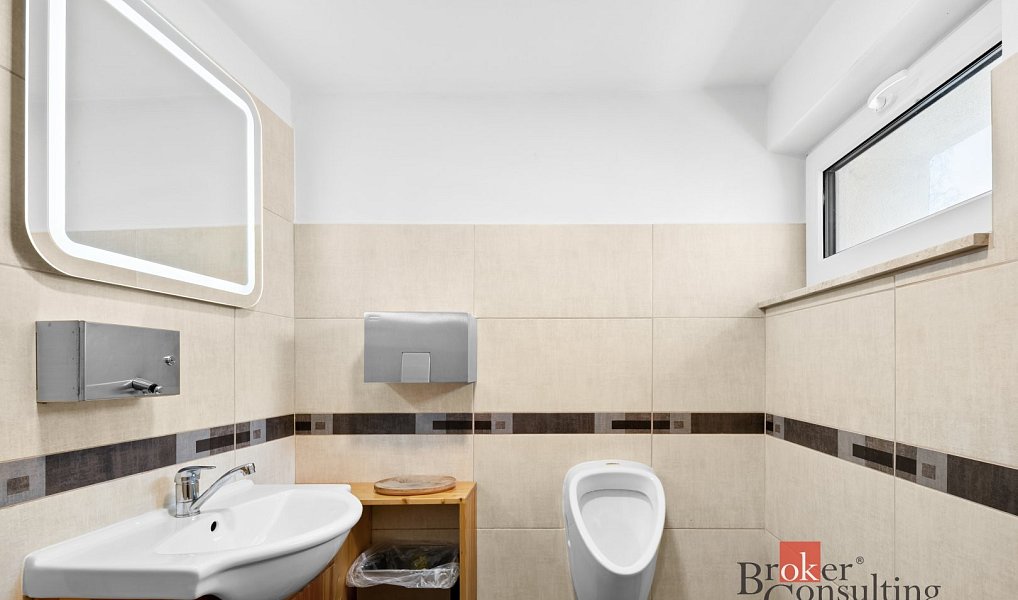 Prodej komerčního objektu (jiného typu) 498 m², Bedřichov – náhled fotky 12