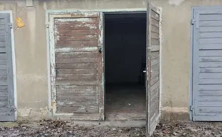Pronájem Garáže 18 m2 Pardubice – Sezemická., Sezemická, Pardubice