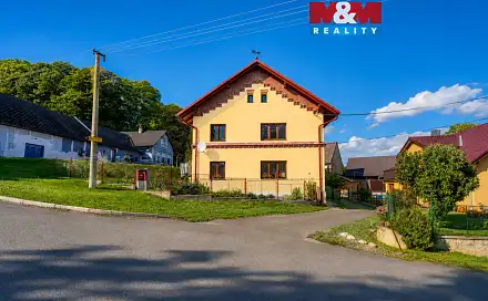 Pronájem domu 223 m² s pozemkem 1 084 m², Dlažov, okres Klatovy
