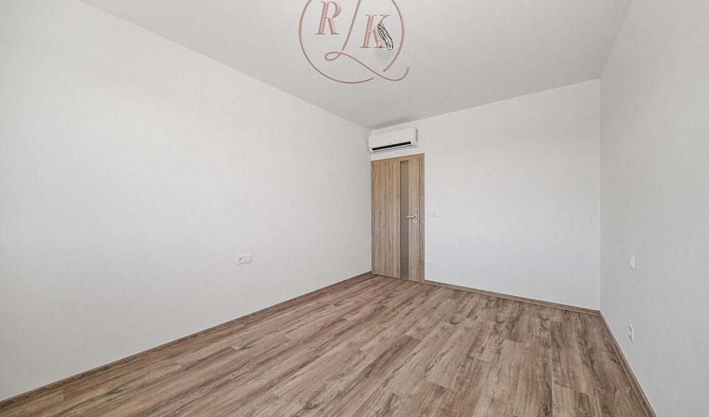 Prodej domu 170 m² s pozemkem 1 000 m², Kupařovice – náhled fotky 30