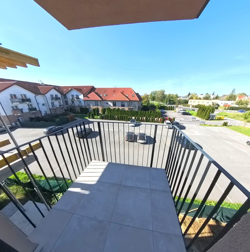 Pronájem bytu 2+kk 52 m² – fotografie 3