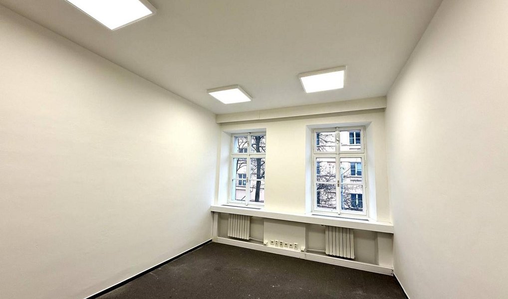 Pronájem komerčního prostoru, 17 m², Žižkov - Praha 3, Praha