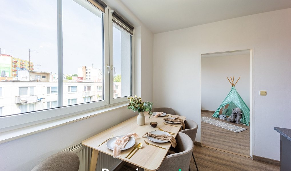 Pronájem bytu 3+1 56 m², Znojmo – náhled fotky 11