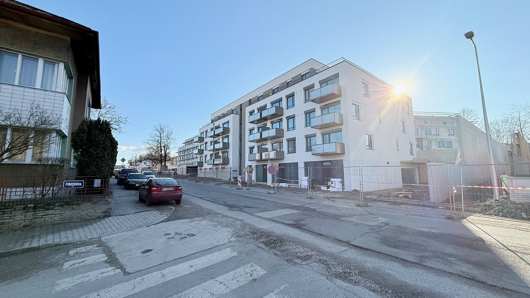 Prodej bytu 3+kk 74 m² — photo 2