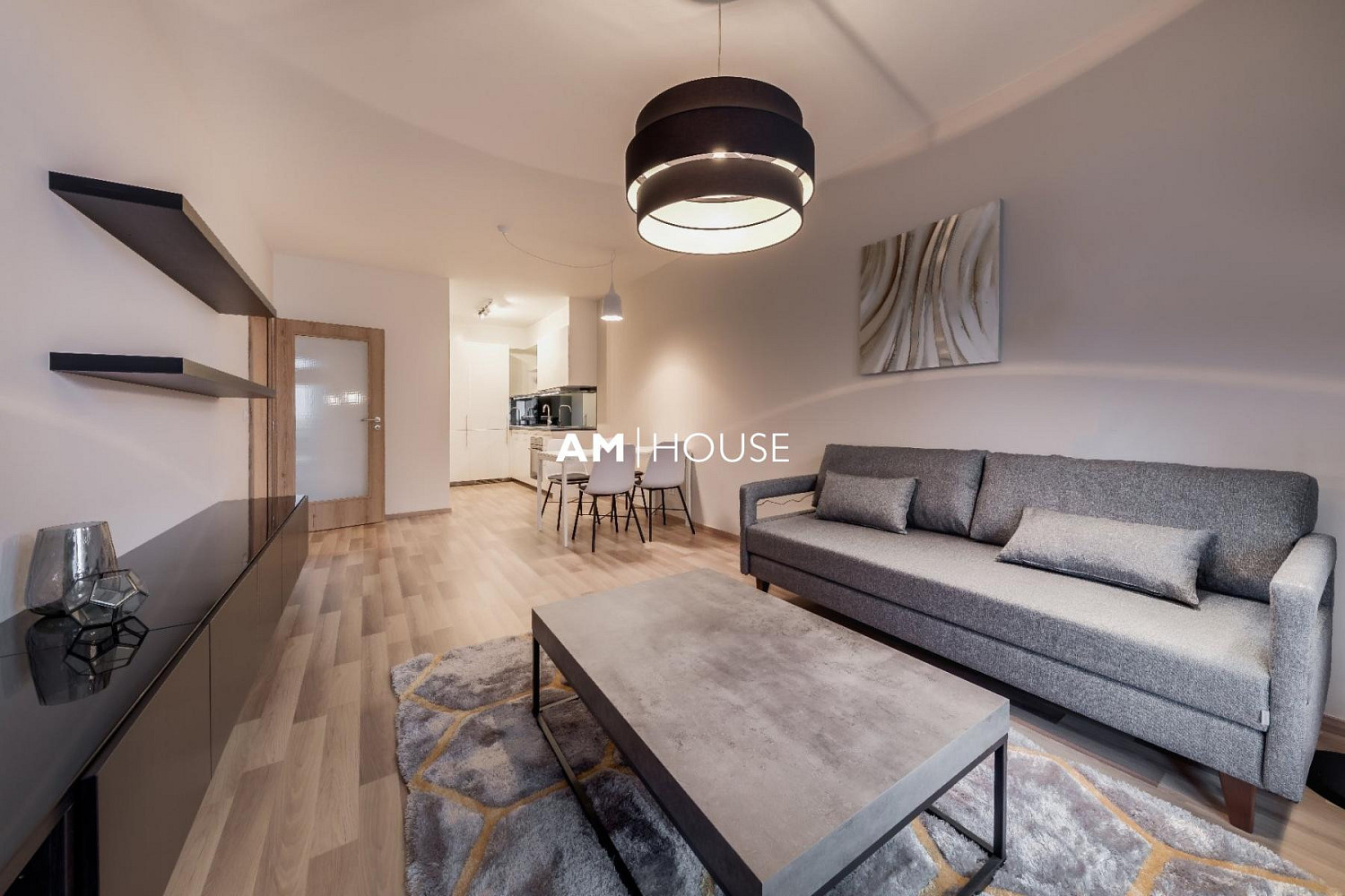Pronájem bytu 2+kk 61 m² – fotografie 2