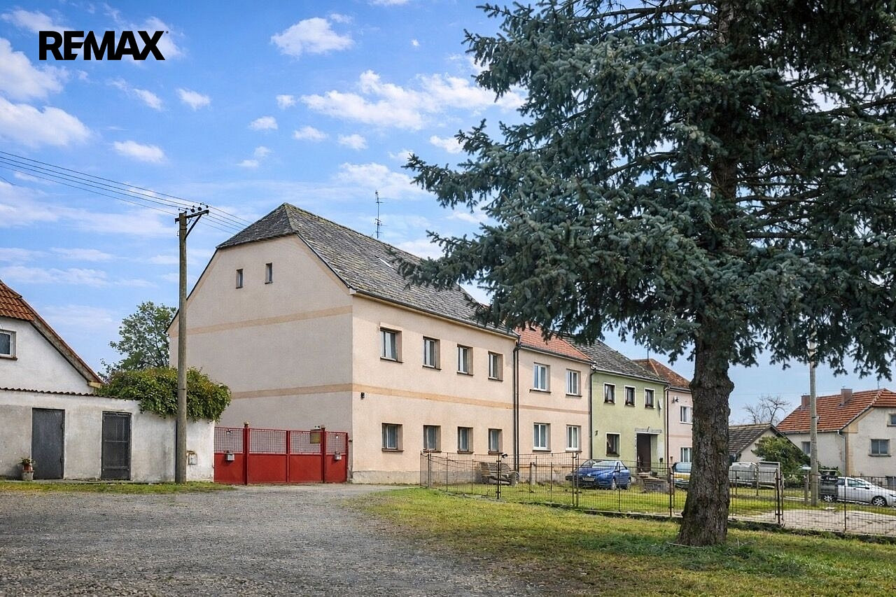 Prodej domu 240 m² s pozemkem 508 m²