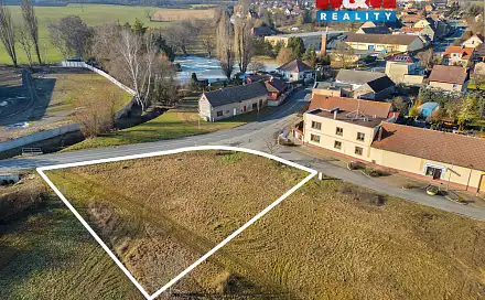 Prodej stavebního pozemku 940 m²