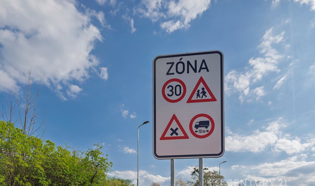 Prodej stavebního pozemku 1 100 m², Starý Jičín – náhled fotky 12