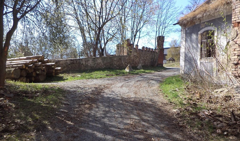Prodej komerčního pozemku 3 986 m², Vlachovo Březí – náhled fotky 3