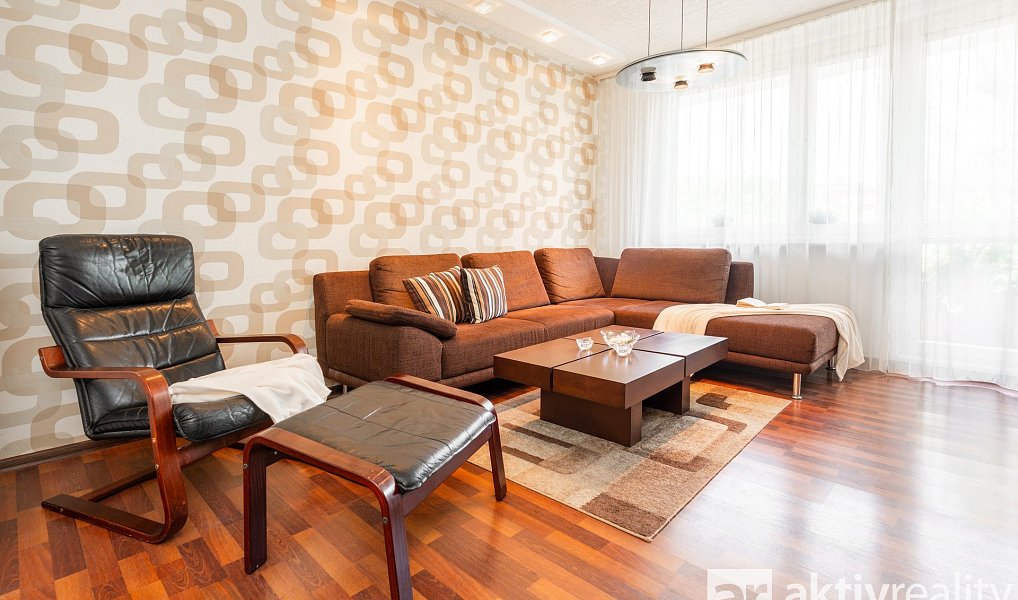 Prodej bytu 4+1 95 m², Praha – náhled fotky 5